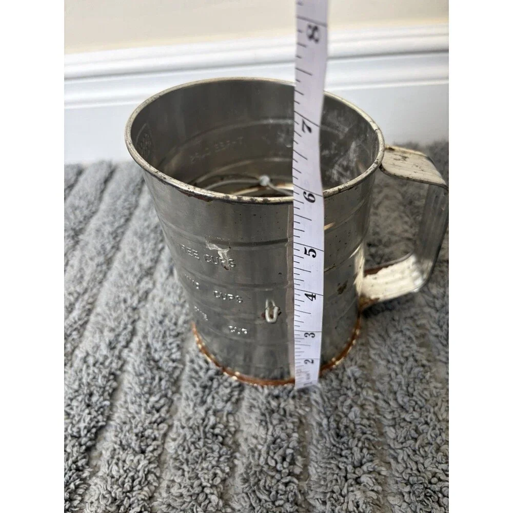 good cook vintage flour sifter rusty crusty Cottage Core